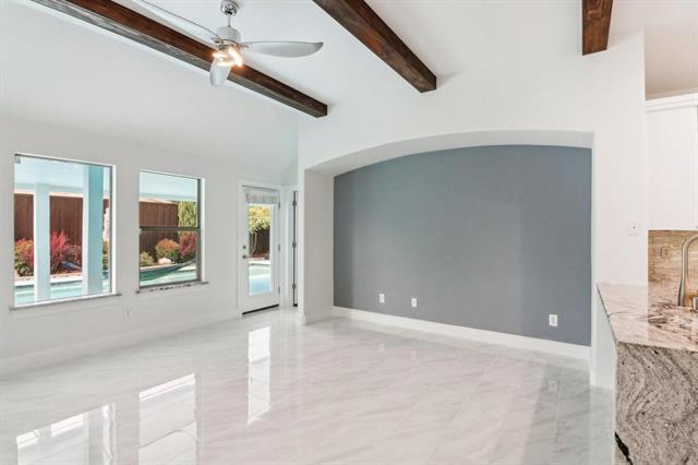 Foto del edificio - 5108 Promised Land Dr