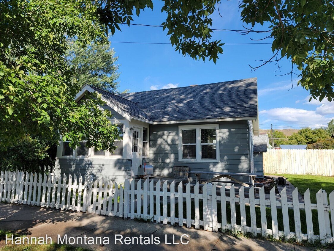 515 E Callender St, Livingston, MT 59047 House Rental in Livingston