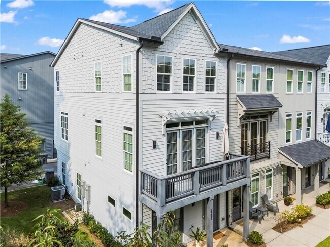 Foto del edificio - 1221 Oxley Pl NW