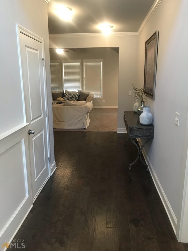 Foto del edificio - 3177 Yorkleigh Ln