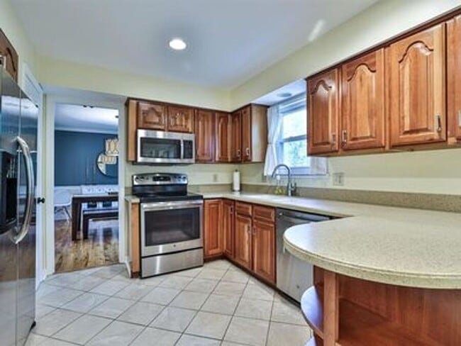 Building Photo - 10623 Convo Ct