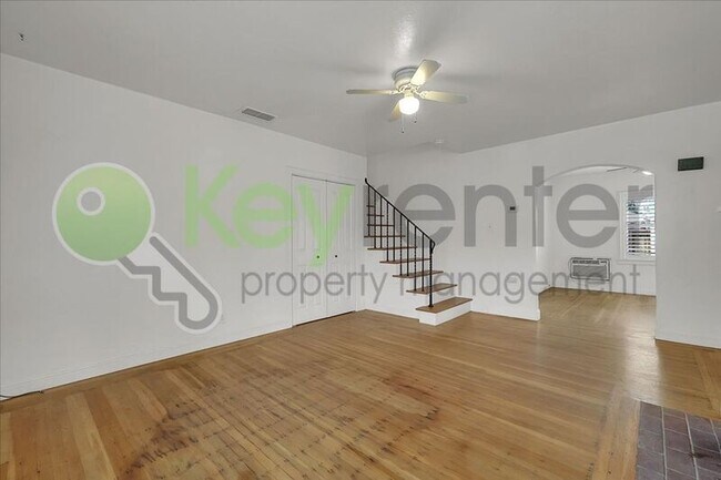 Foto del edificio - 2630 X St