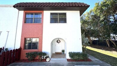 Building Photo - 910 Big Tree Rd