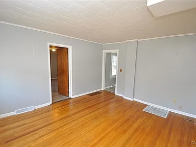 Foto del edificio - 122 Beechwood Ave