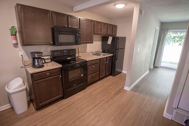 Foto del edificio - 105 N Garth Ave