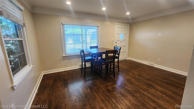 Foto del edificio - 30066 Brentwood St
