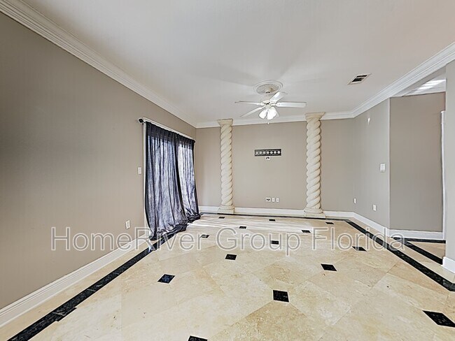 Foto del edificio - 1150 Airport Rd
