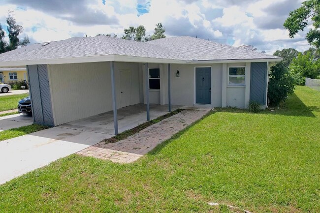 Building Photo - 203 Golf Club Ln