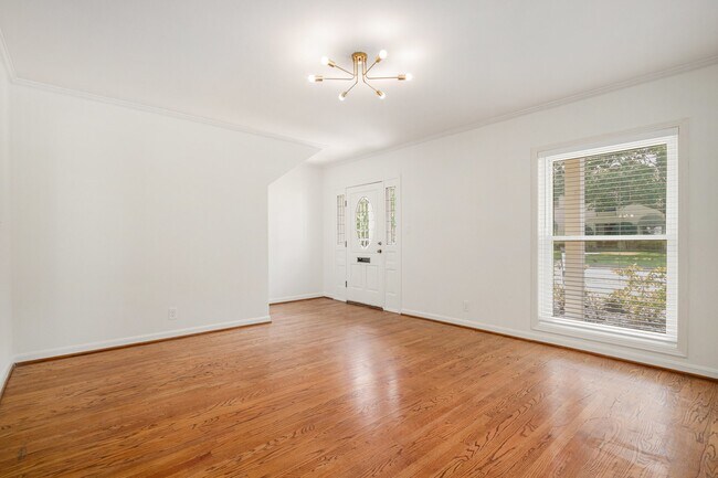 Foto del edificio - 6601 Brompton Rd