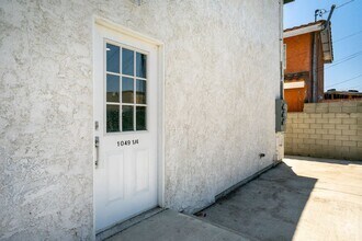 Building Photo - 1049 W 62nd St