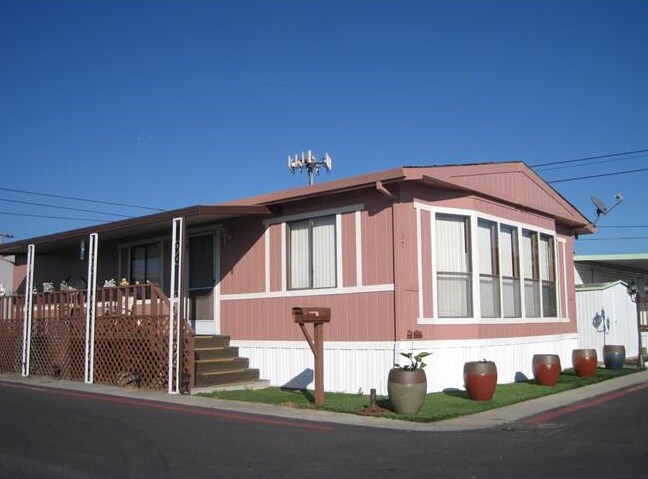 Foto del edificio - 1117 Baldwin St