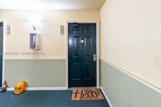 Building Photo - 777 Riverside Dr