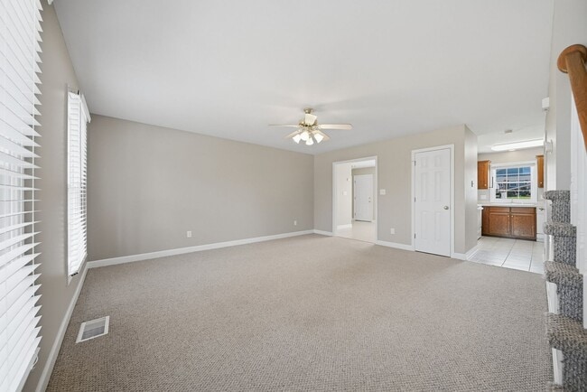 Building Photo - Hollar Duplex Conover
