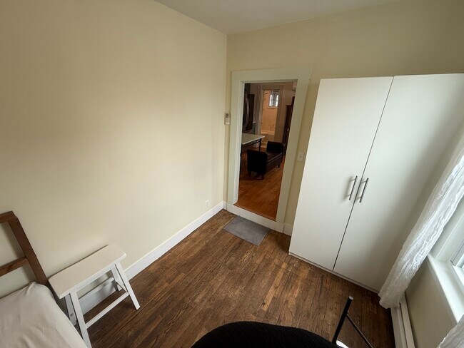 Foto del edificio - 10 Fulkerson St