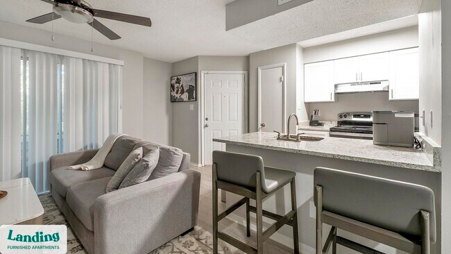 Foto del edificio - 934 Garden Walk Blvd