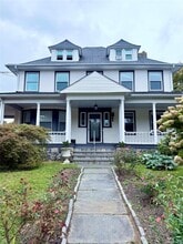 Building Photo - 127 Woodland Ave