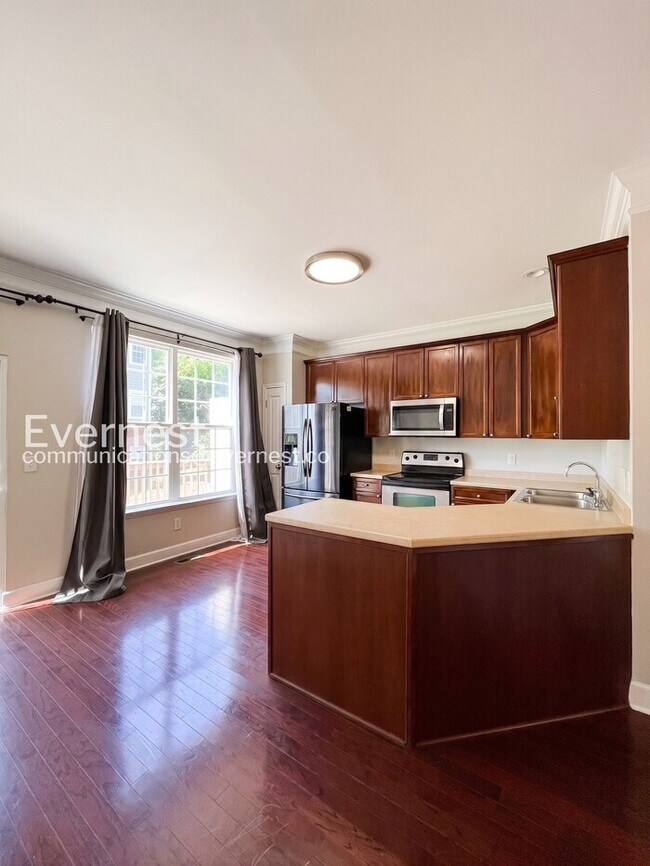 Foto del edificio - 7222 Althorp Way