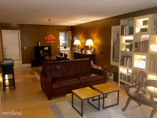 Foto del edificio - 1 br, 1 bath Condo - 425 W Willow Ct