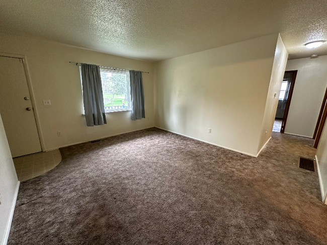 Foto del edificio - 1320 Hillcrest St