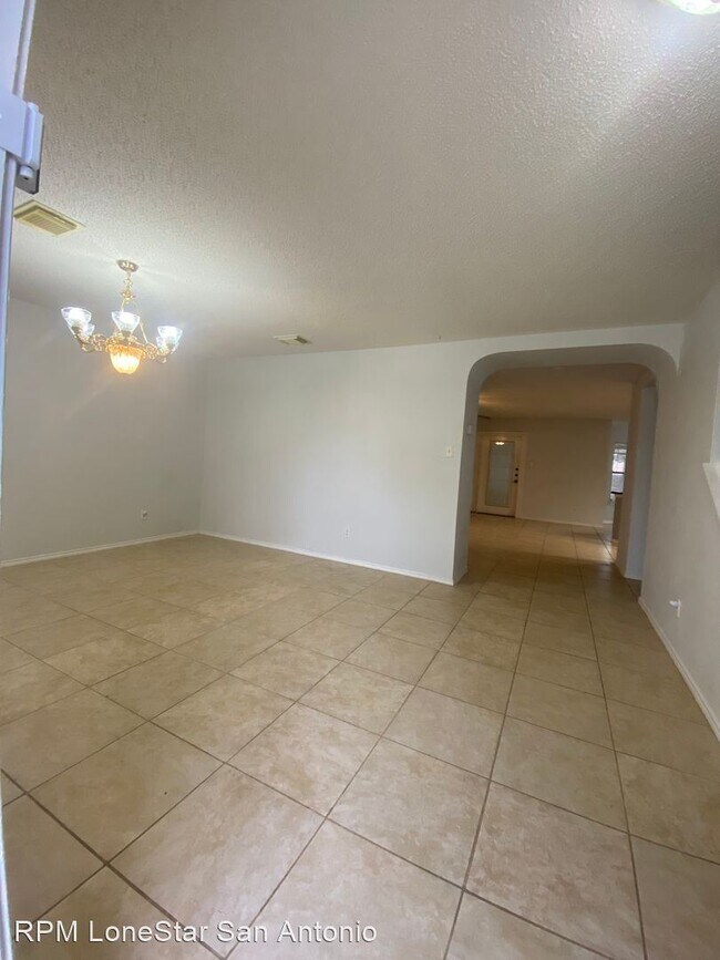 Foto del edificio - 4 br, 2.5 bath House - 447 Irongate Ridge