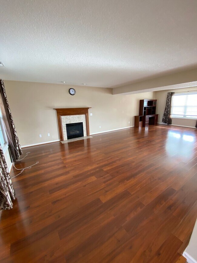 Building Photo - 3805 Ravens Cove Run