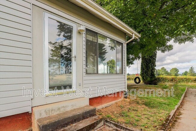 Foto del edificio - 9705 NE 134th St