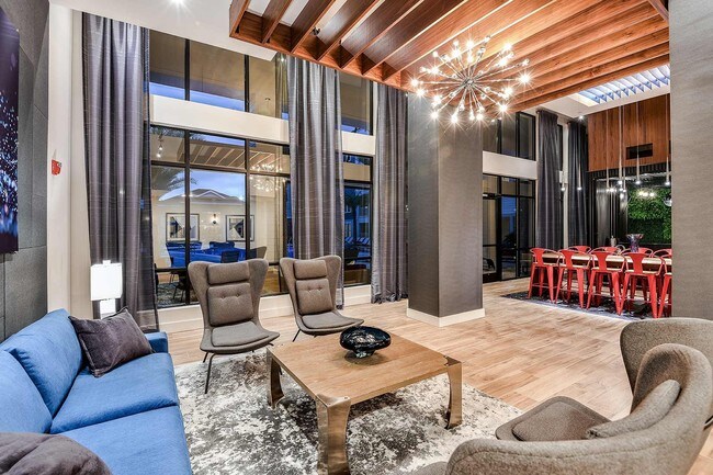 CODA Apartments - Alquileres en Orlando, FL | Apartamentos.com