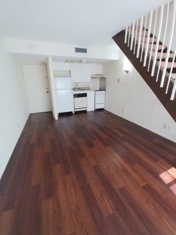Foto del edificio - 701 W 25th St