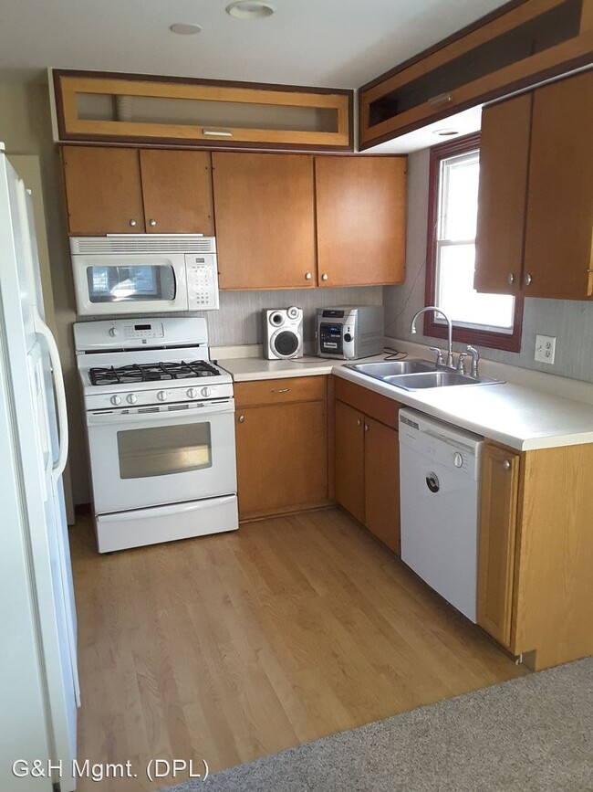 Foto del edificio - 2 br, 1.5 bath House - 934 Willow Street