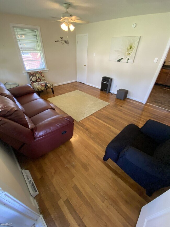 Building Photo - 3 br, 1 bath House - 1813 Cleary Rd