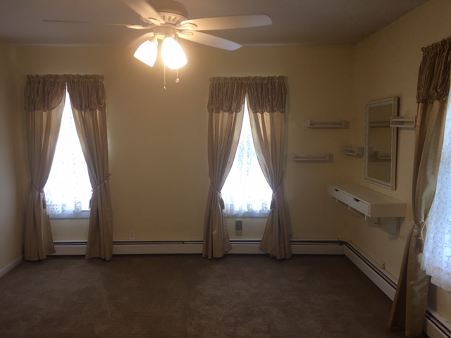 master bedroom - 217 Main St