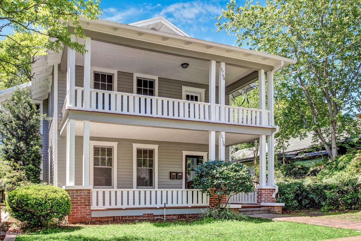Foto principal - 1758 Greenwood Ave