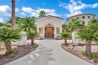 Building Photo - 1250 Shadow Ln