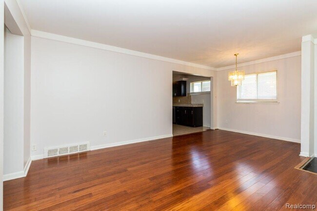 Foto del edificio - 26211 Linwood St