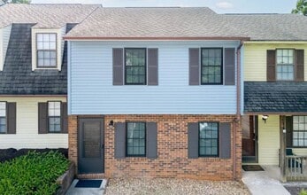 Building Photo - 18 Cape Fear Ct