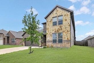 Building Photo - 1103 Wagon Wheel Way