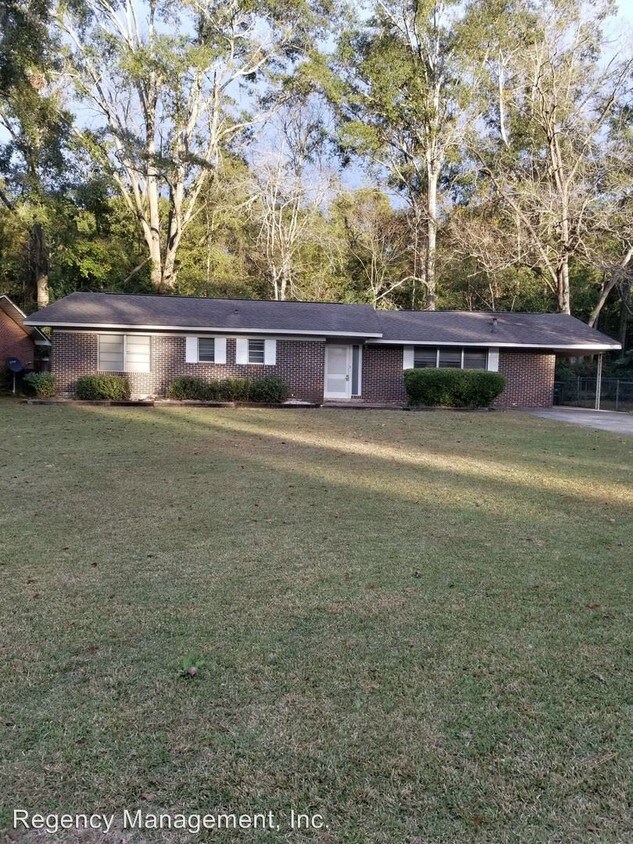 Primary Photo - 4 br, 2 bath House - 409 Glenn Street
