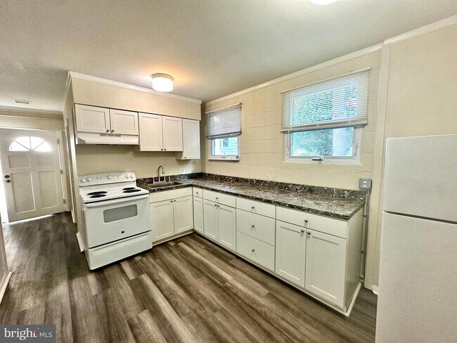 Foto del edificio - 18796 Wicomico River Dr