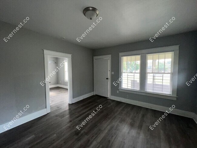 Building Photo - 1624 Pike Ave