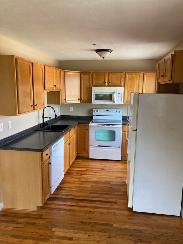 Foto del edificio - 948 US-1 Byp