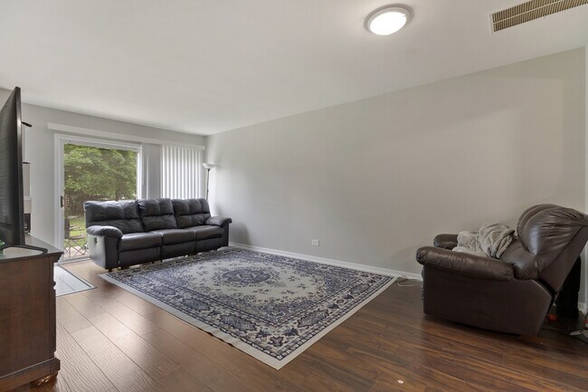 Foto del edificio - 3092 Serenity Ln