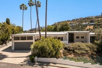 Building Photo - 2657 Zorada Dr