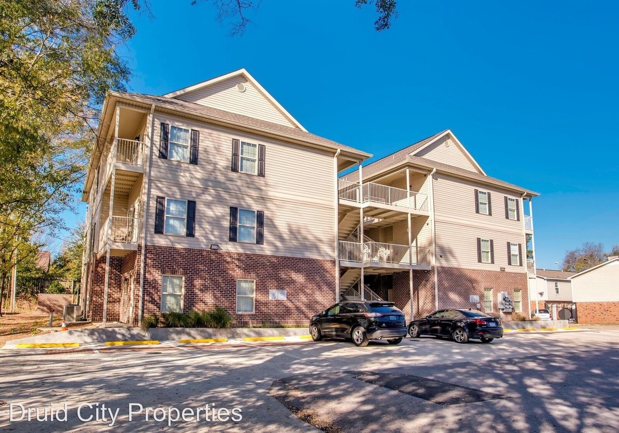 Foto principal - 1029-1031 Convent St