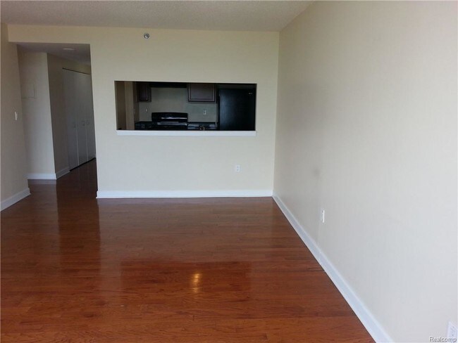 Building Photo - 0 E Harbortown Dr