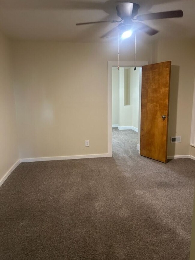 Foto del edificio - 412 8th St