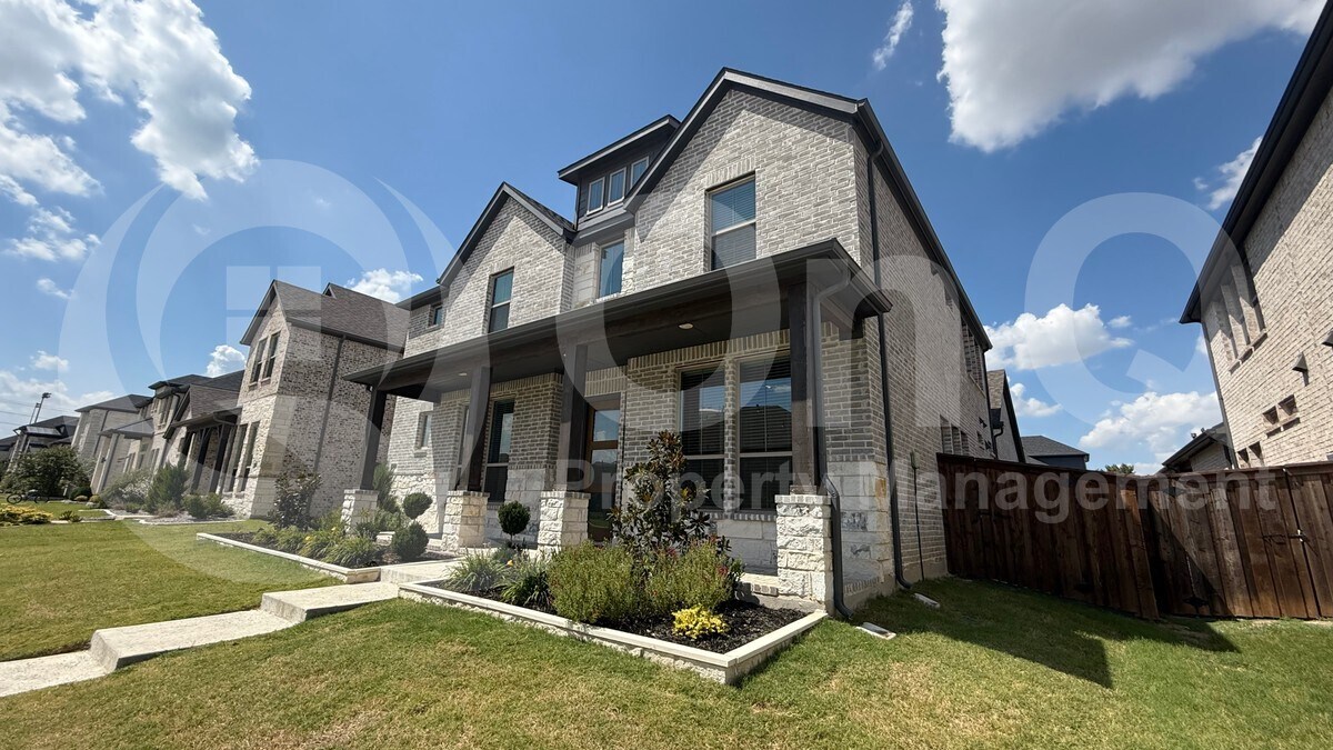 Foto principal - 3508 Covedale Blvd