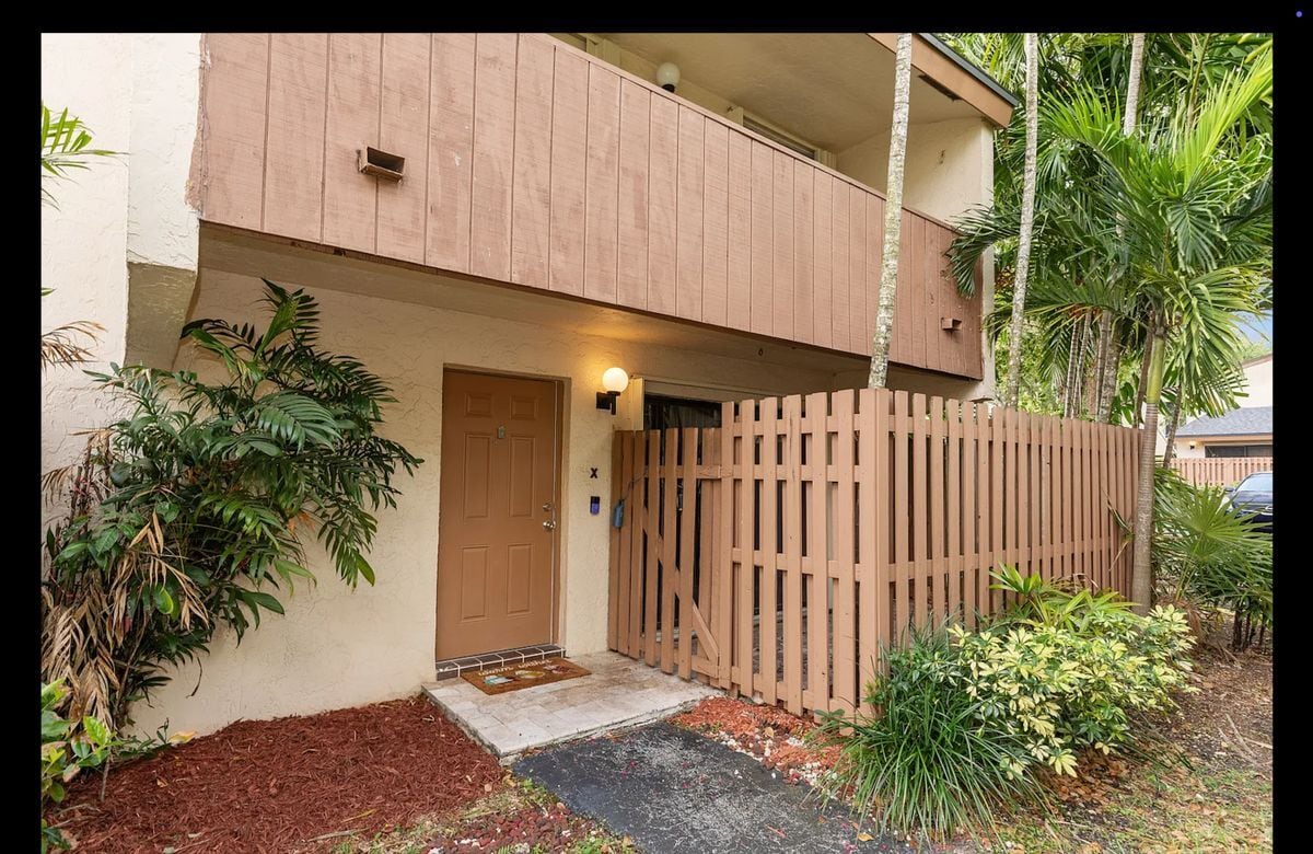 Primary Photo - 11466 SW 109th Rd