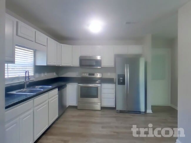 Building Photo - 13600 Ayrshire Cir