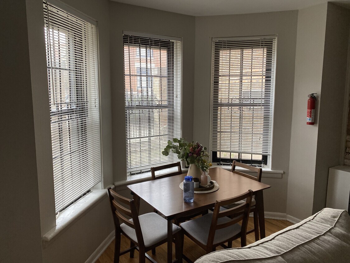 Foto principal - 2219 N Cleveland Ave