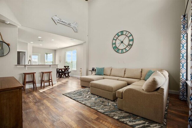 Foto del edificio - 157 Pine Island Ln